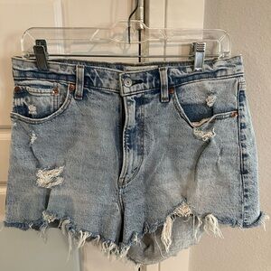 Abercrombie & Fitch denim Jean shorts, the mom short high rise, size 10